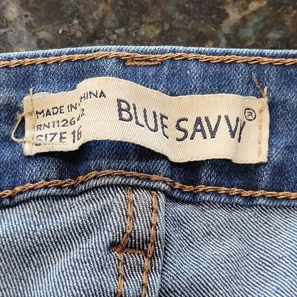 Blue Savvy Sz 16 Beaded Embellished Bermuda Shorts - Picture 7 of 7